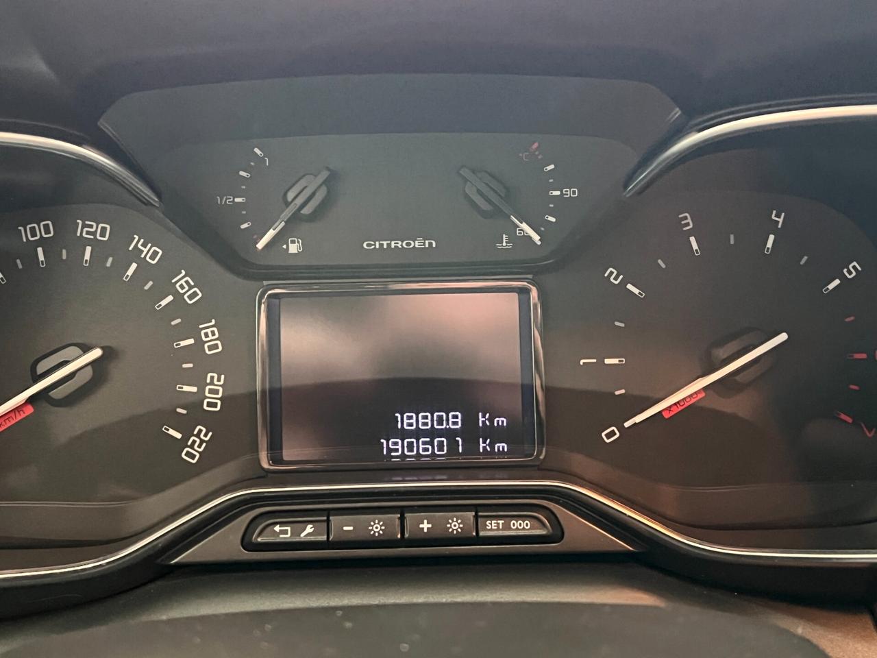 Citroen C3 Aircross BlueHDi 100 Shine