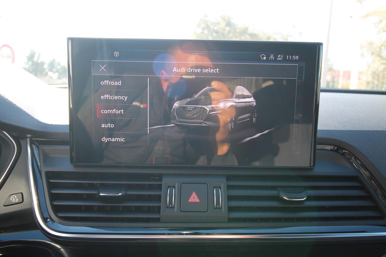 Audi Q5 SPB 40 TDI 204 Identity Black |10.2023