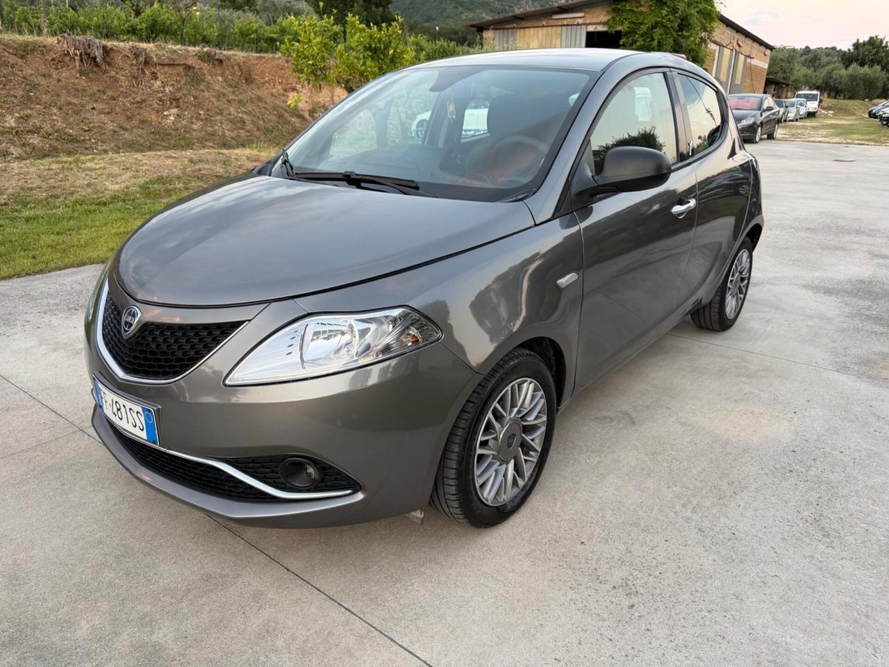Lancia Ypsilon 1.3 MJT 16V 95 CV 5 porte S&S Mya