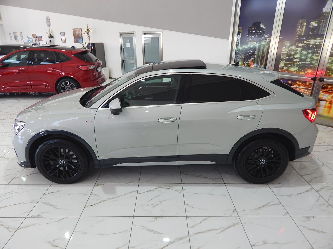 Audi Q3 SPB Sportback 2.0 TDI S-Line Edition Quattro TETTO