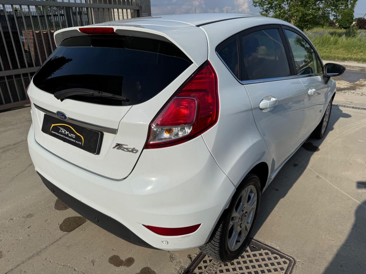 Ford Fiesta 1.4 5p. Bz.- GPL Titanium