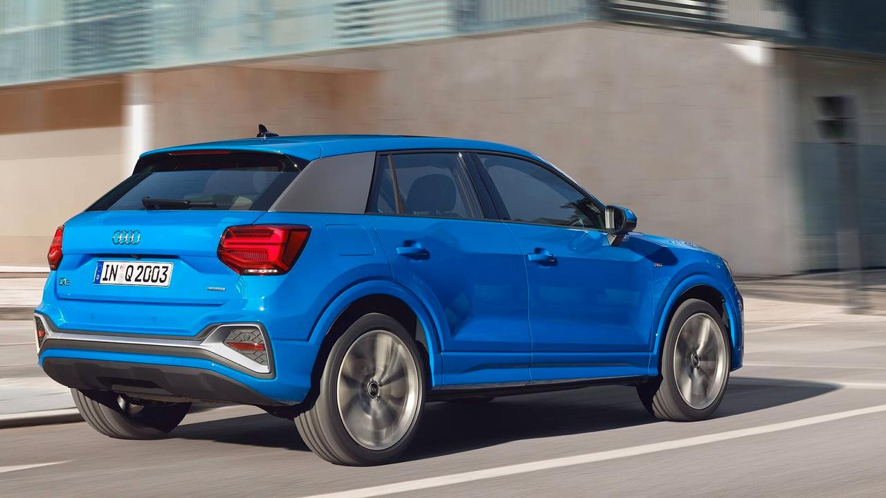 AUDI Q2 30 TDI Business