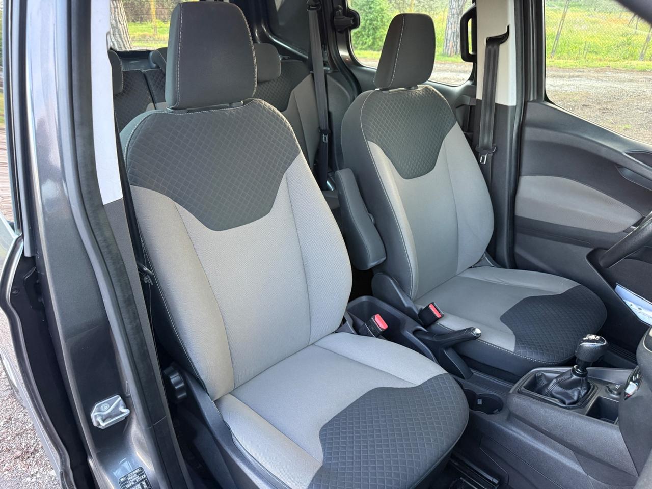 Ford Transit Courier 1.0 EcoBoost 100CV Entry