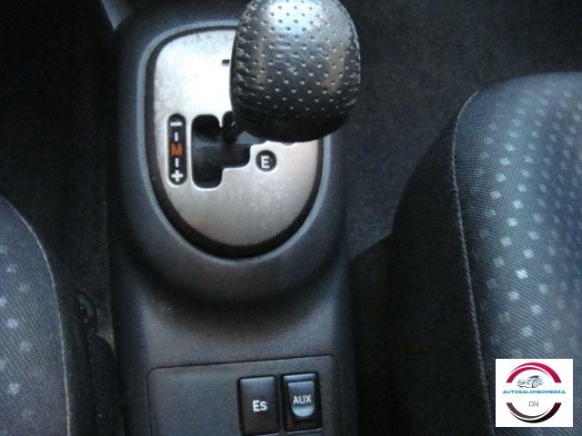 TOYOTA - Yaris - 1.3 3p. M-MT Sol