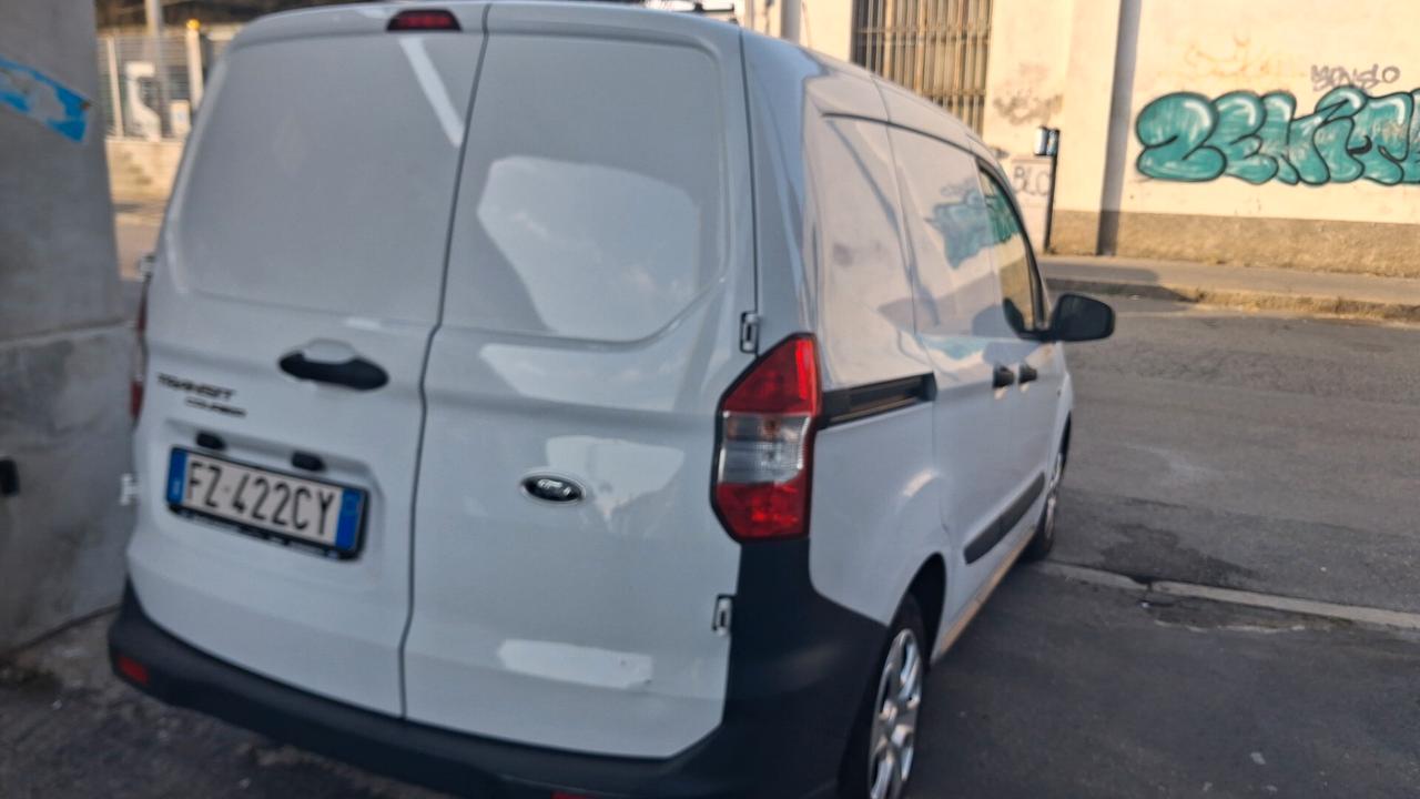 Ford Tourneo Courier 1.5 TDCI 75 CV Plus