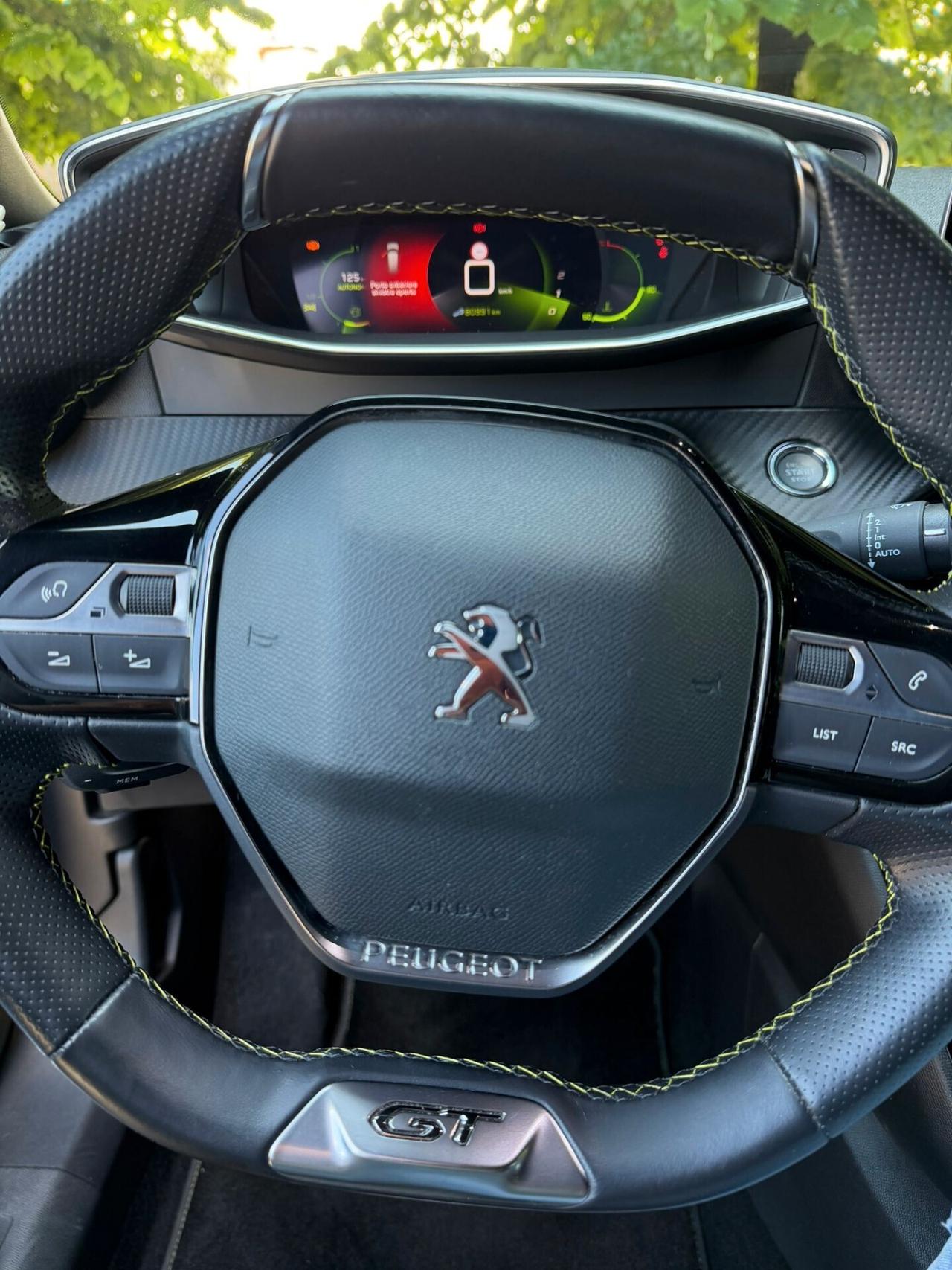 Peugeot 2008 PureTech 130 S&S EAT8 GT Line