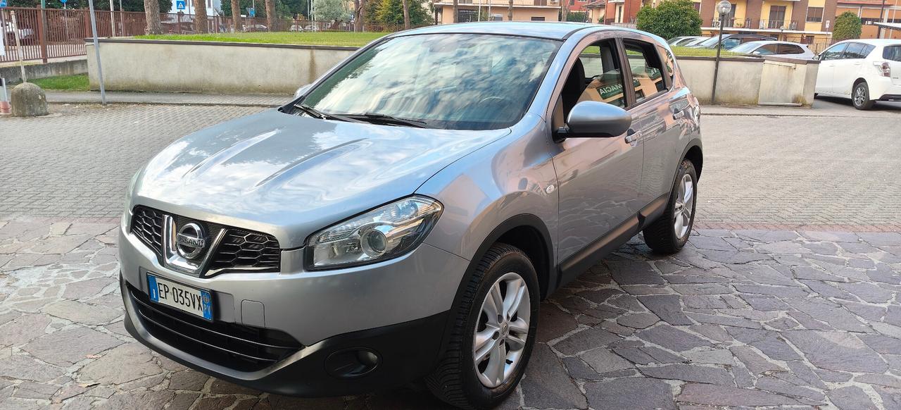 Nissan Qashqai 1.5 dCi DPF Tekna