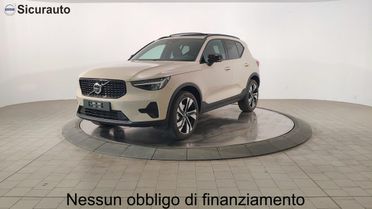 VOLVO Xc40 B3 Mild Hybrid Automatico Ultra Dark