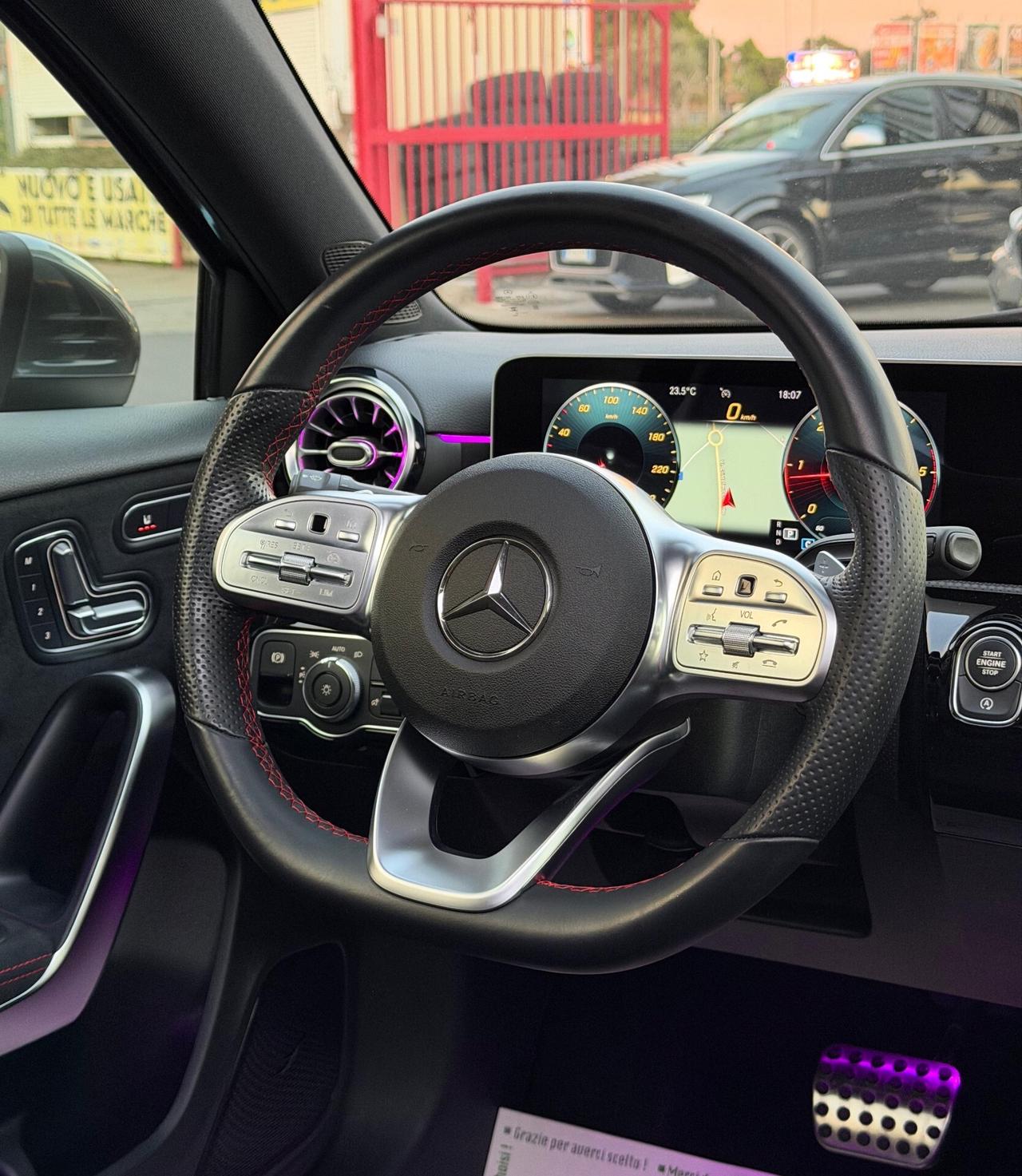 Mercedes Classe A 200D 150CV PREMIUM AMG