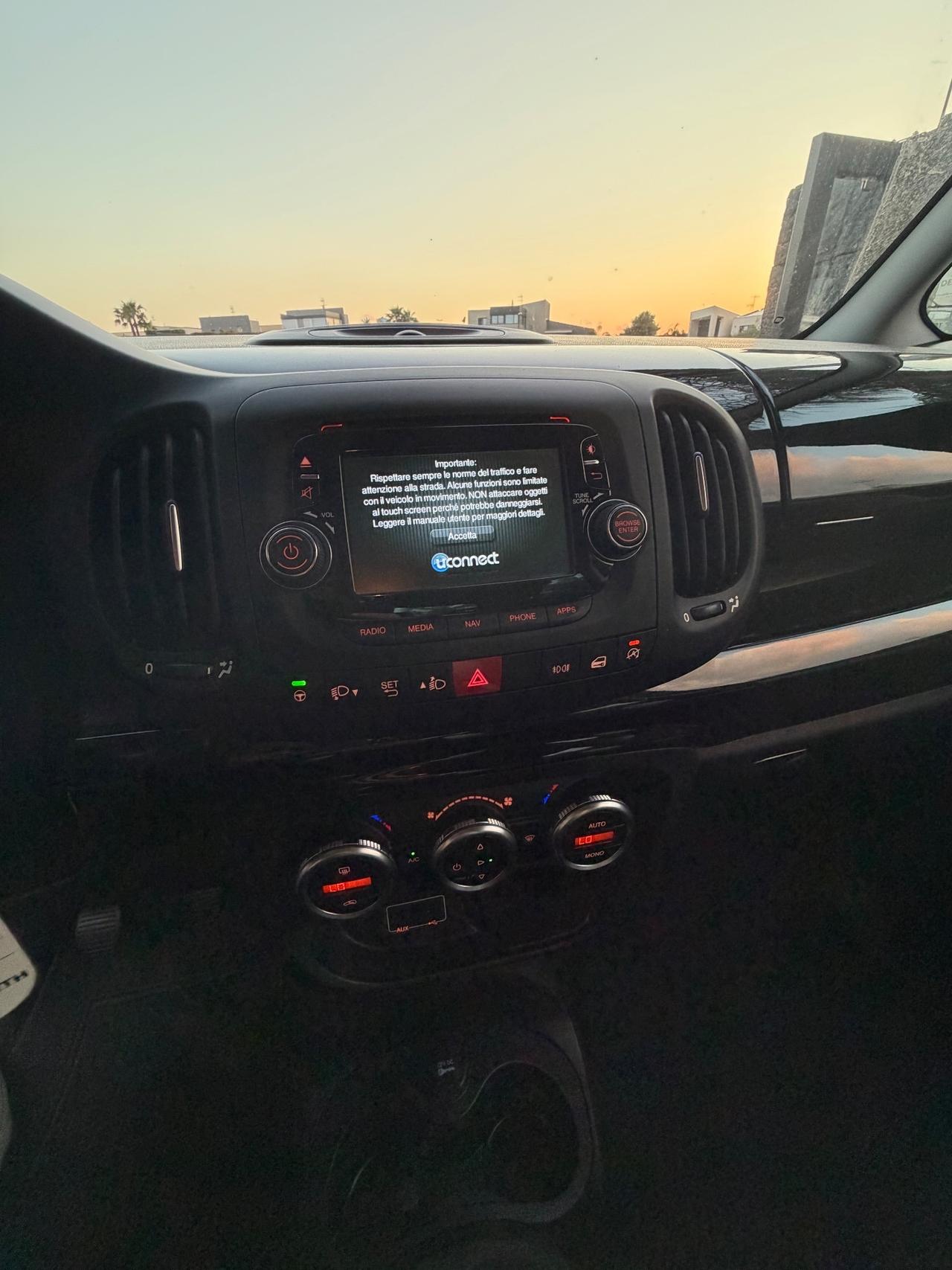 Fiat 500L 1.6 Multijet 120 CV Trekking prezzo 9990