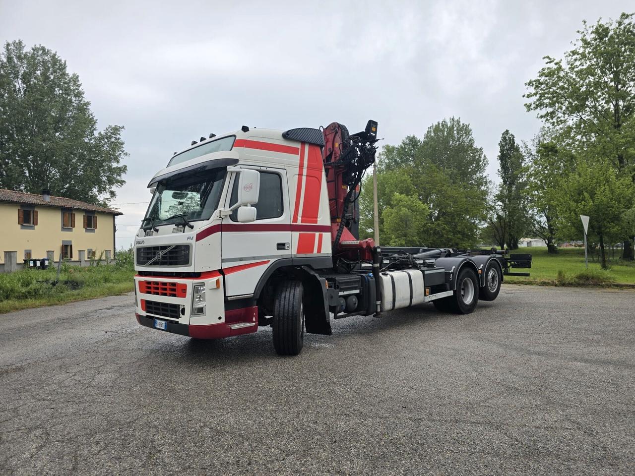 VOLVO SCARRABILE FM4006X2R