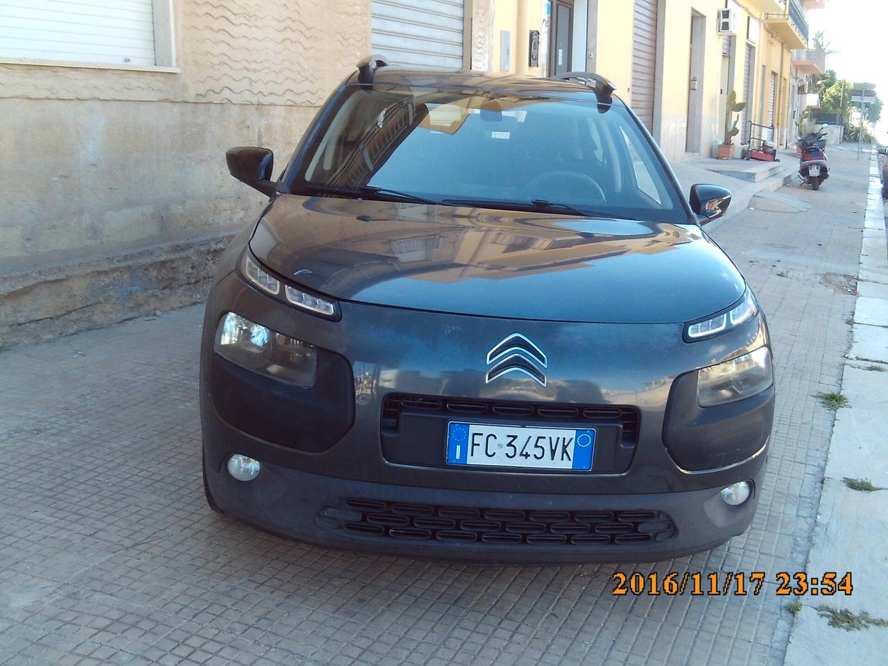 Citroen C4 Cactus BlueHDi 100 Shine