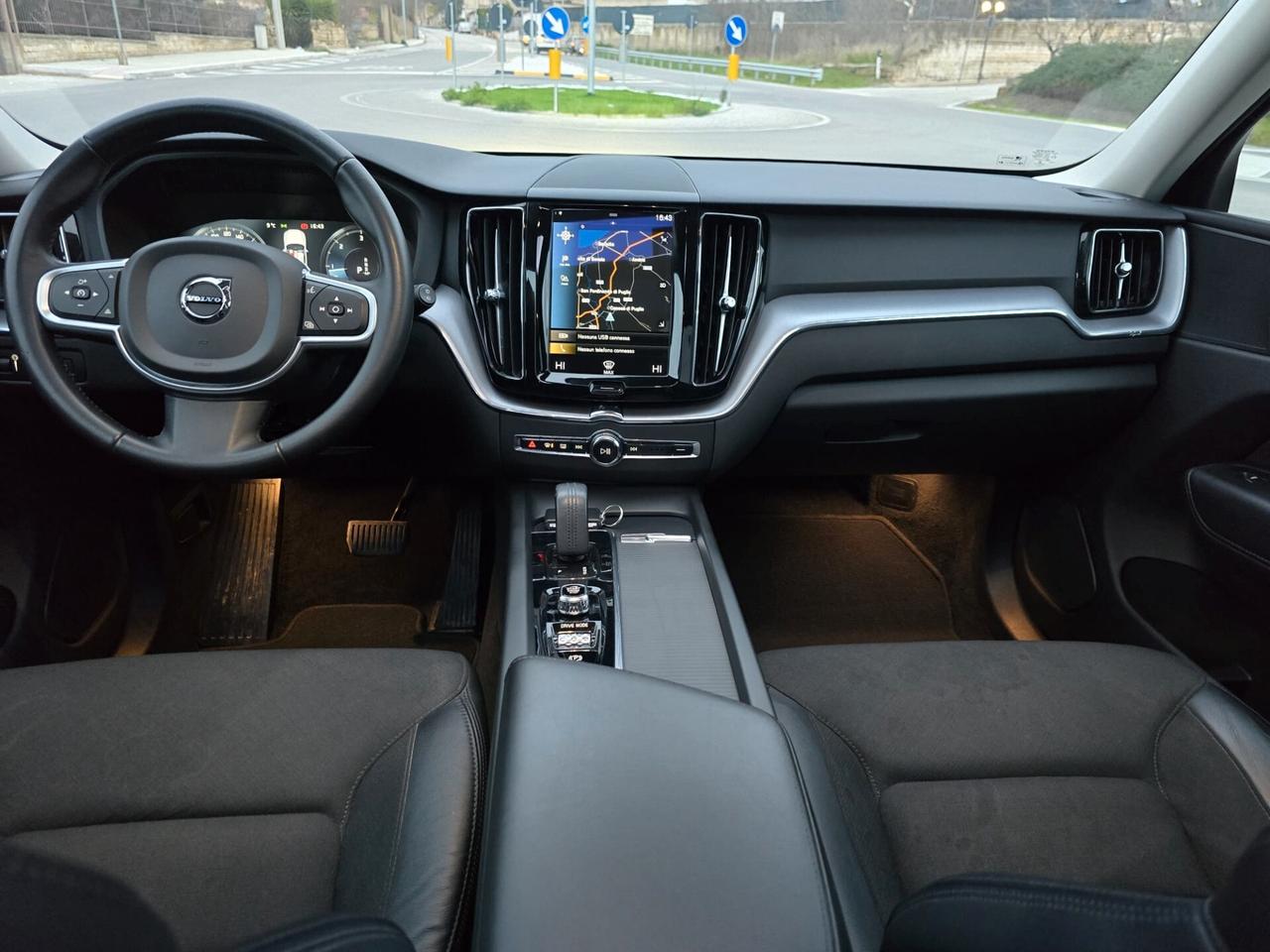 Volvo XC 60 XC60 B4 (d) AWD Geartronic Inscription