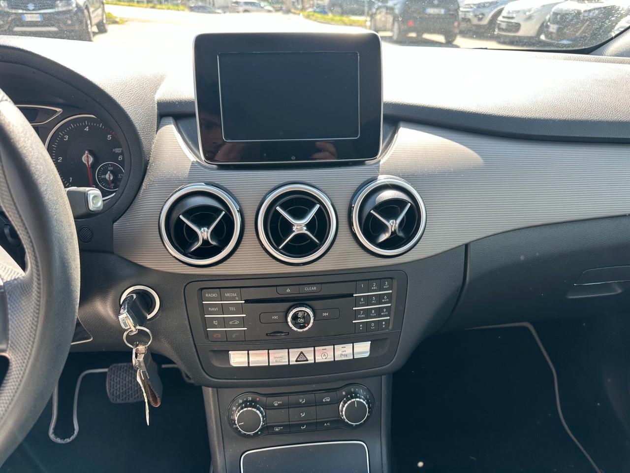 Mercedes-benz B 180 d Automatic