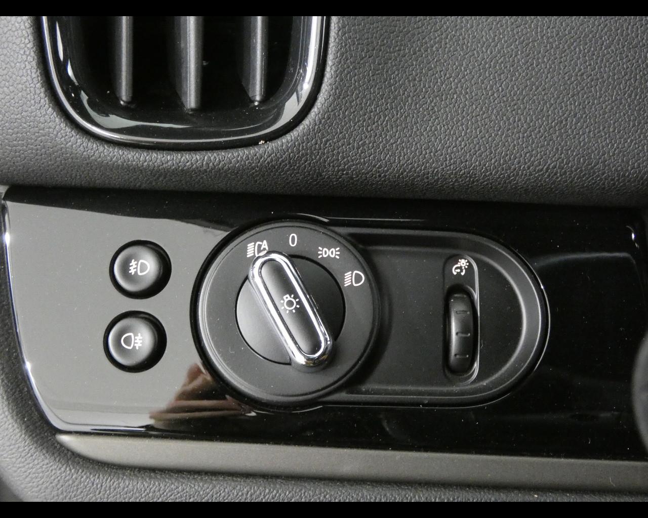 MINI Mini Countrym.(F60) - Mini 2.0 Cooper D Yours Countryman