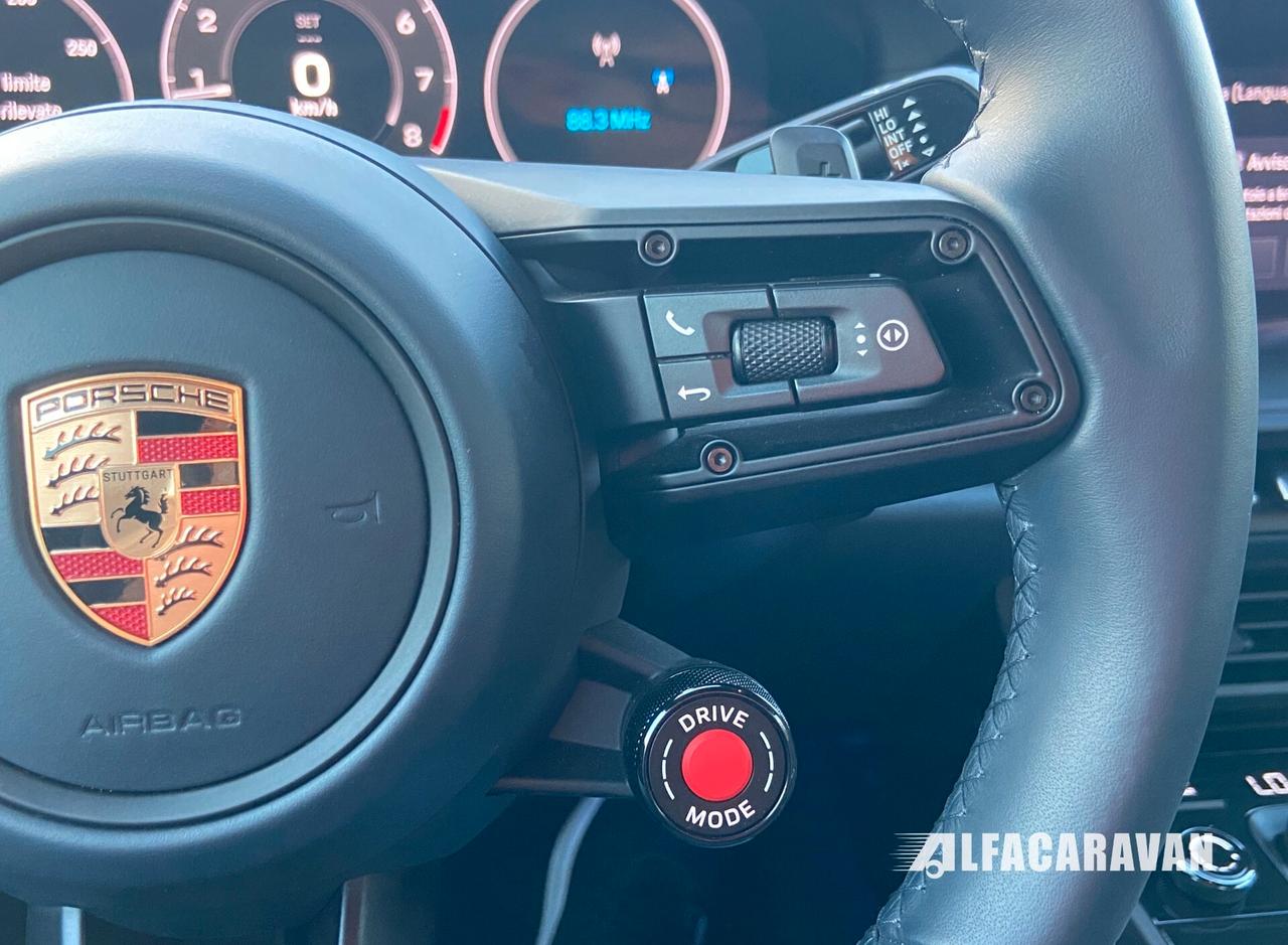 Porsche 911 992.2 Targa 4 GTS 541 CV KM 0