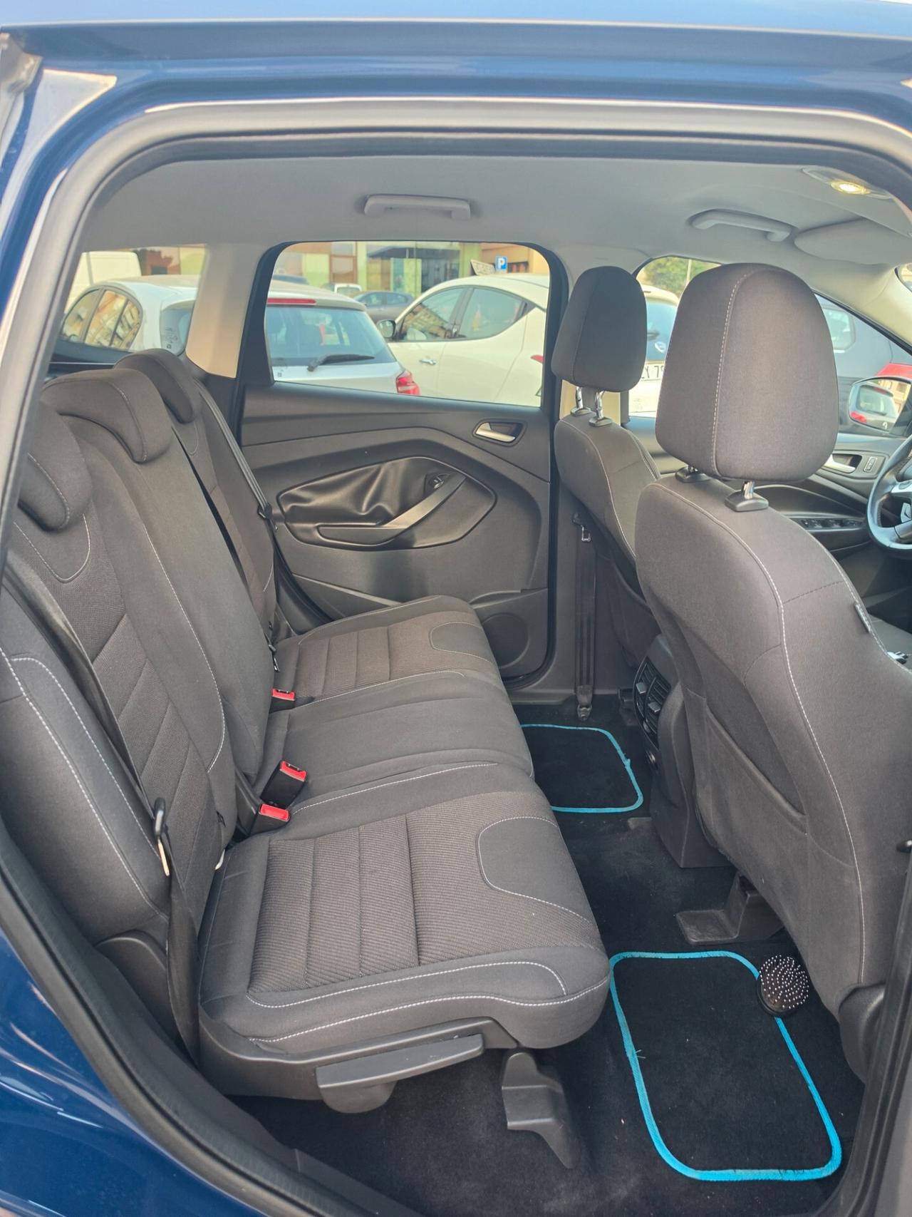 Ford Kuga 2.0 TDCI 120 CV S&S 2WD Titanium