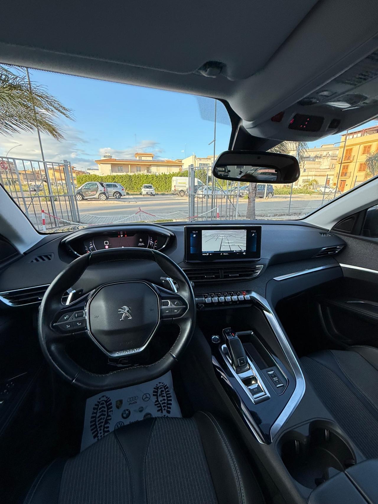 Peugeot 3008 BlueHDi 130 S&S EAT8 Allure