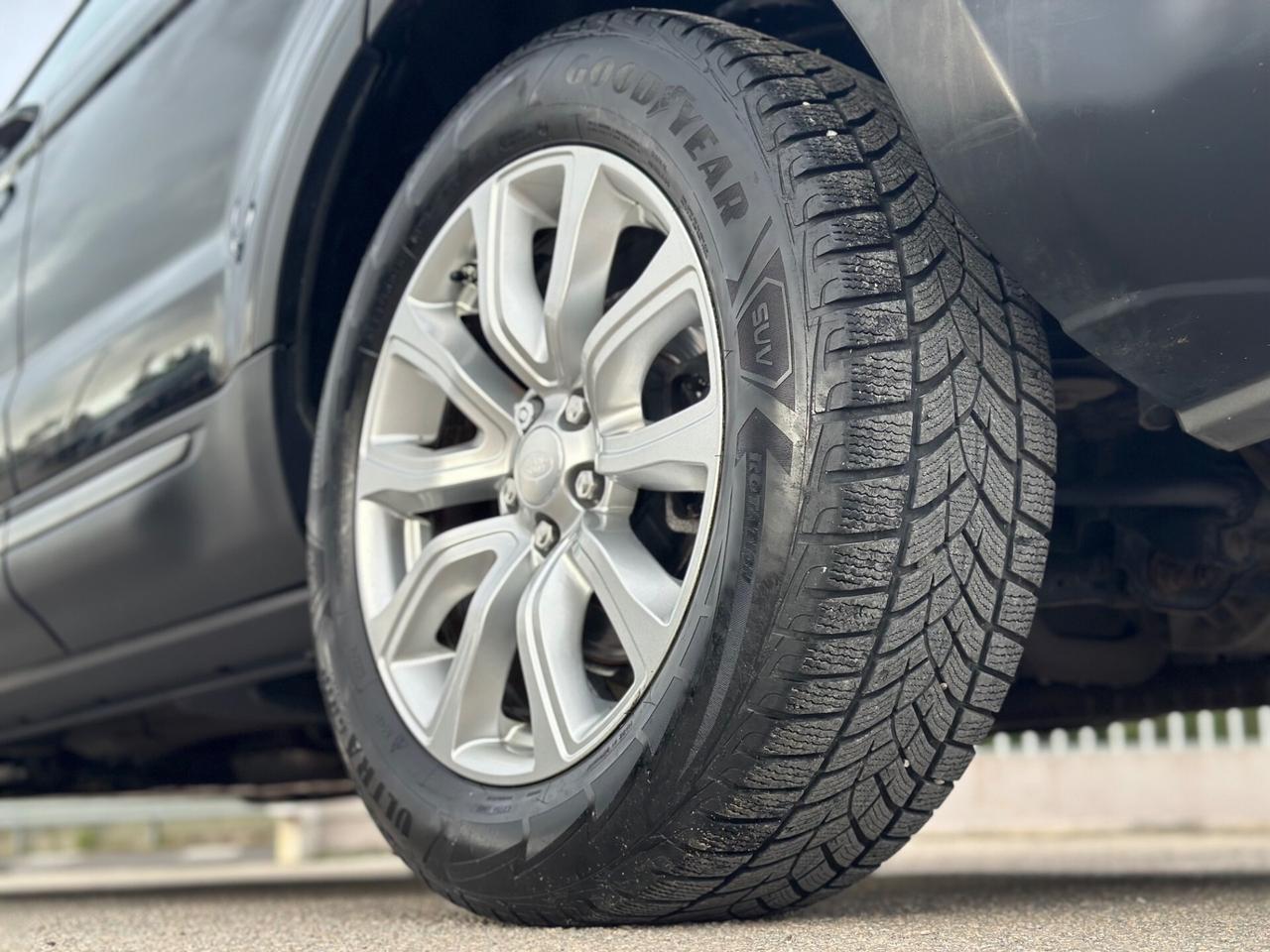 Range Evoque 2.2 TD4 150CV Pure Tech AUTOMATICO