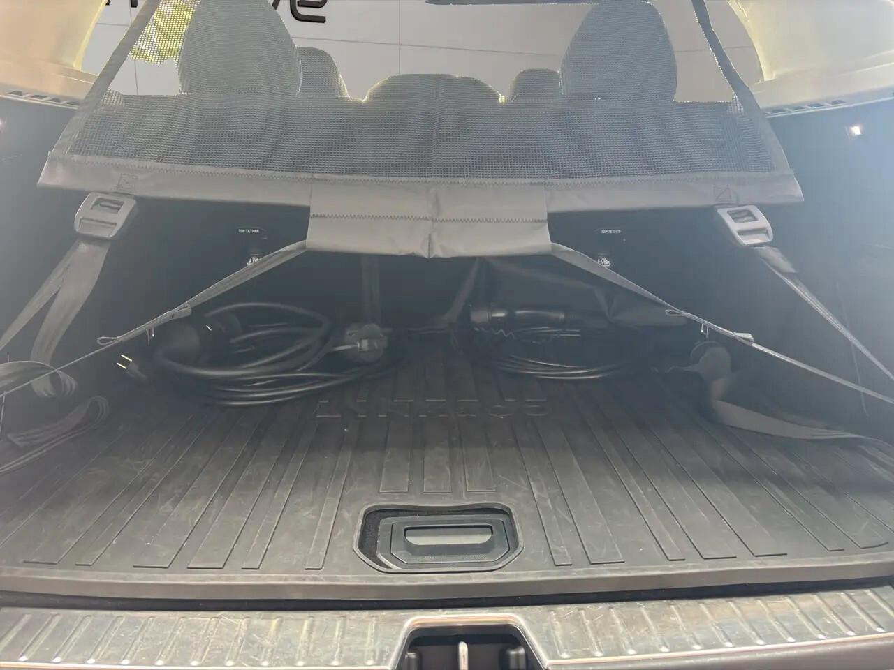 Lynk&co 01 PHEV