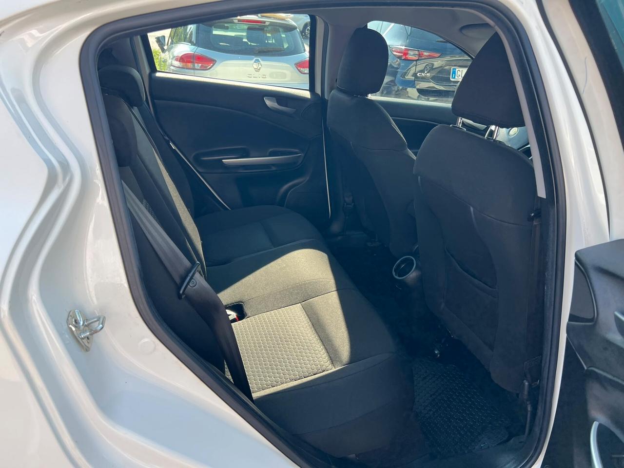 Alfa Romeo Giulietta 1.6 JTDm-2 105 CV Distinctive