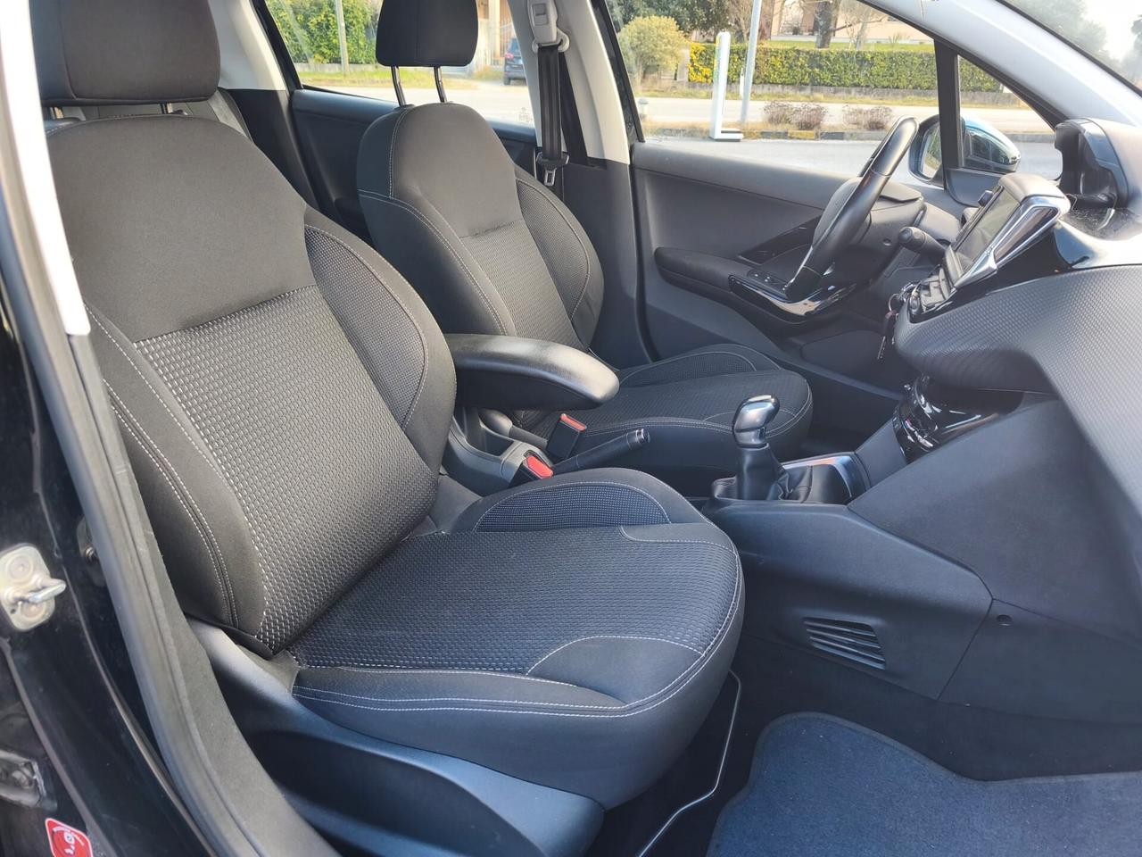 Peugeot 208 BlueHDi 75 5 porte Allure Accetto Permute