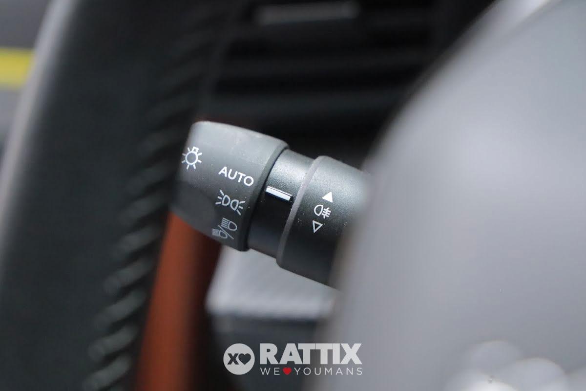 Peugeot 2008 1.2 Puretech 100CV Allure Pack