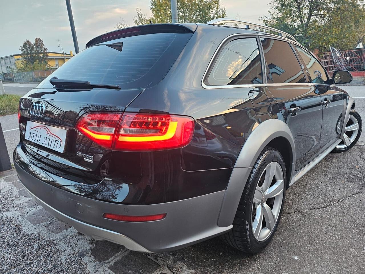 Audi A4 Allroad 2.0 TDI 177cv S-tronic*Navi*Pdc*Bi-Xeno*B&O*