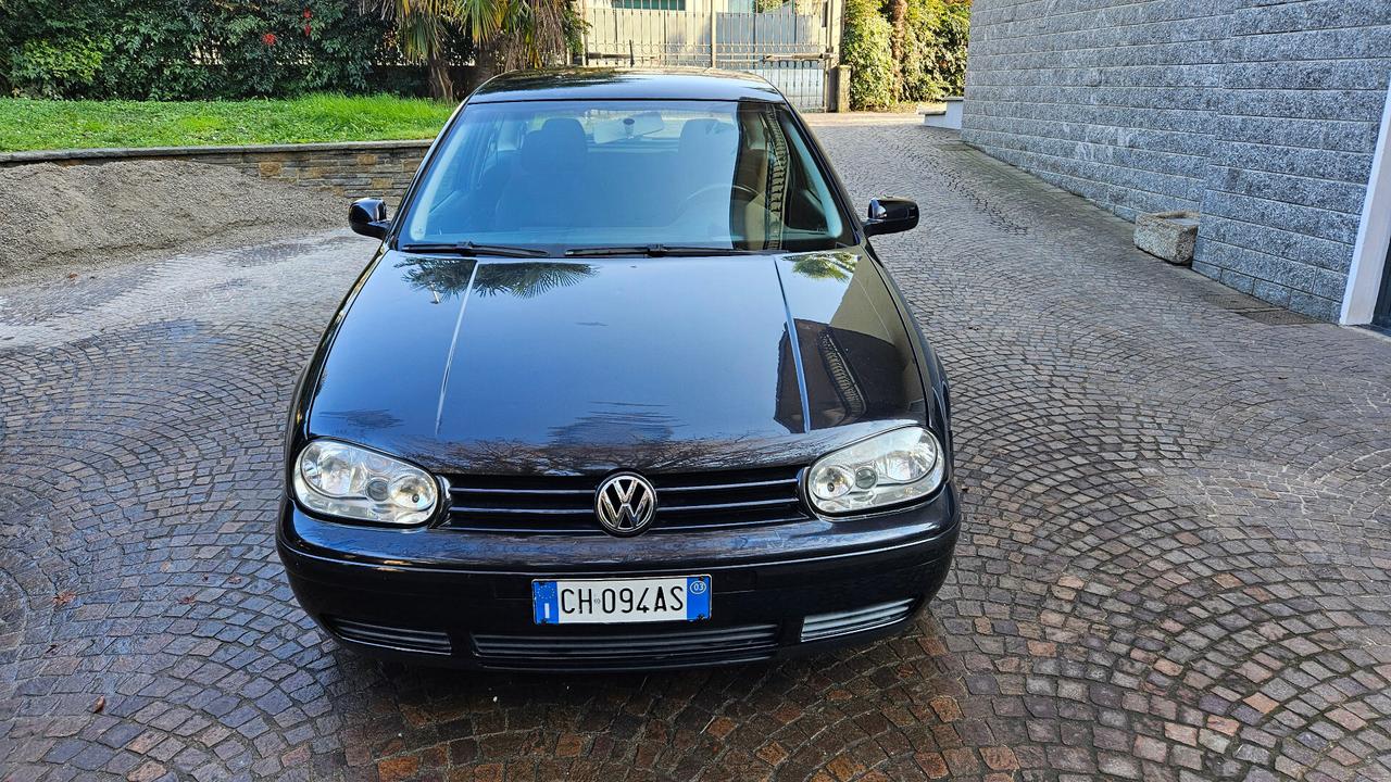 Volkswagen Golf 1.6 16V cat 3p. Highline Plus