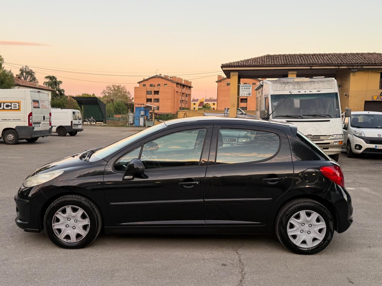 Peugeot 207 1.4 8V 75CV 5p. Energie Sport ECO GPL