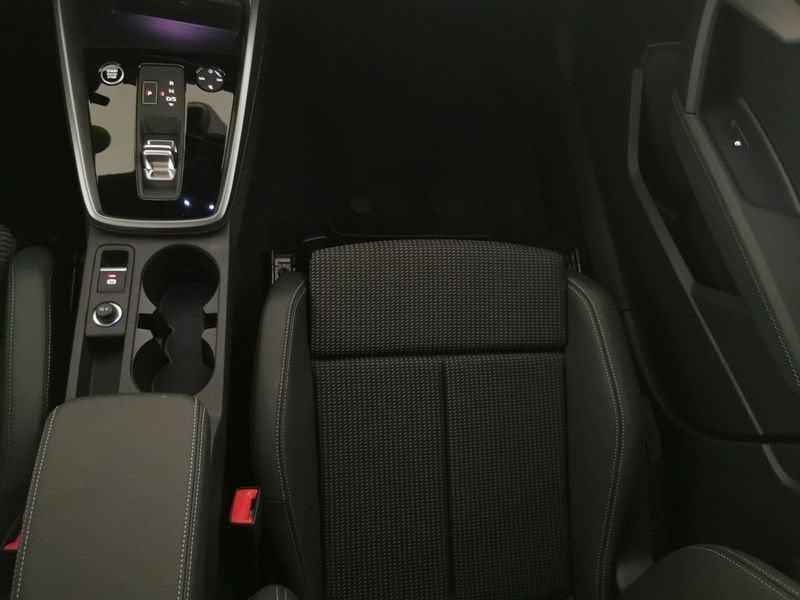Audi A3 Sedan 35 2.0 tdi S line edition s-tronic