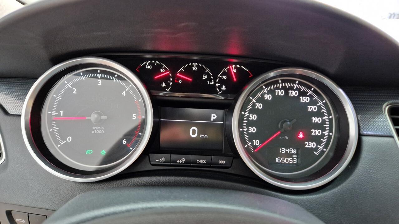 Peugeot 508 BlueHDi 120 EAT6 S&S SW Allure