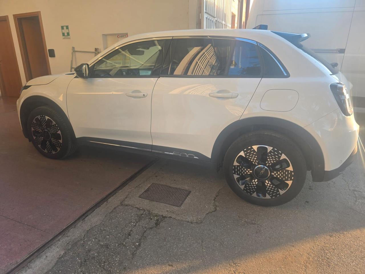 Fiat 600 Hybrid 145 CV DCT MHEV La Prima rate 99.00