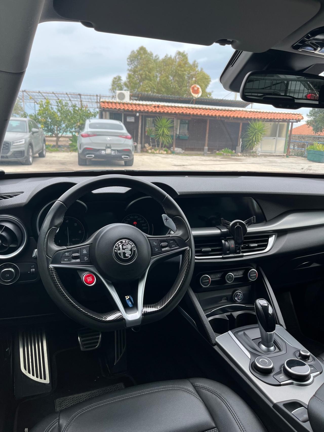 Alfa Romeo Stelvio 2.2 Turbodiesel 190 CV AT8 Q4 Executive