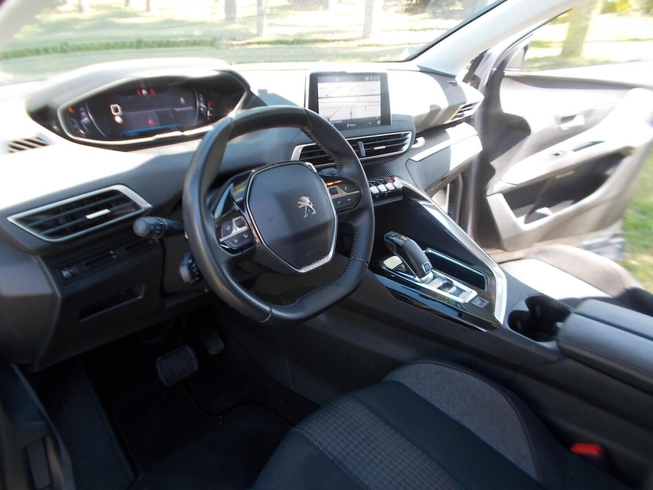 Peugeot 3008 1.5 BlueHDi Eat8 130cv come NUOVA