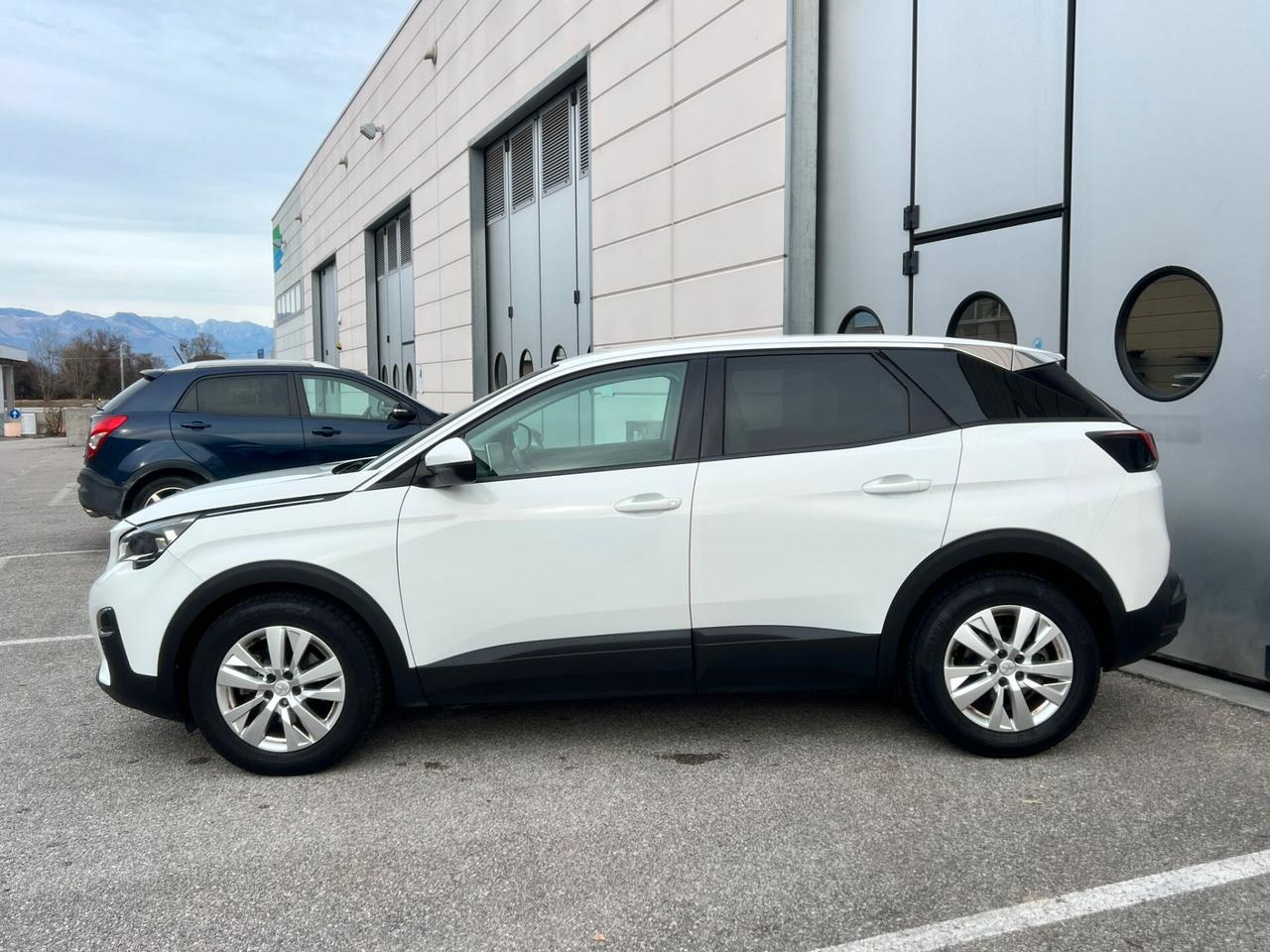 Peugeot 3008 BlueHDi 130 S&S Active