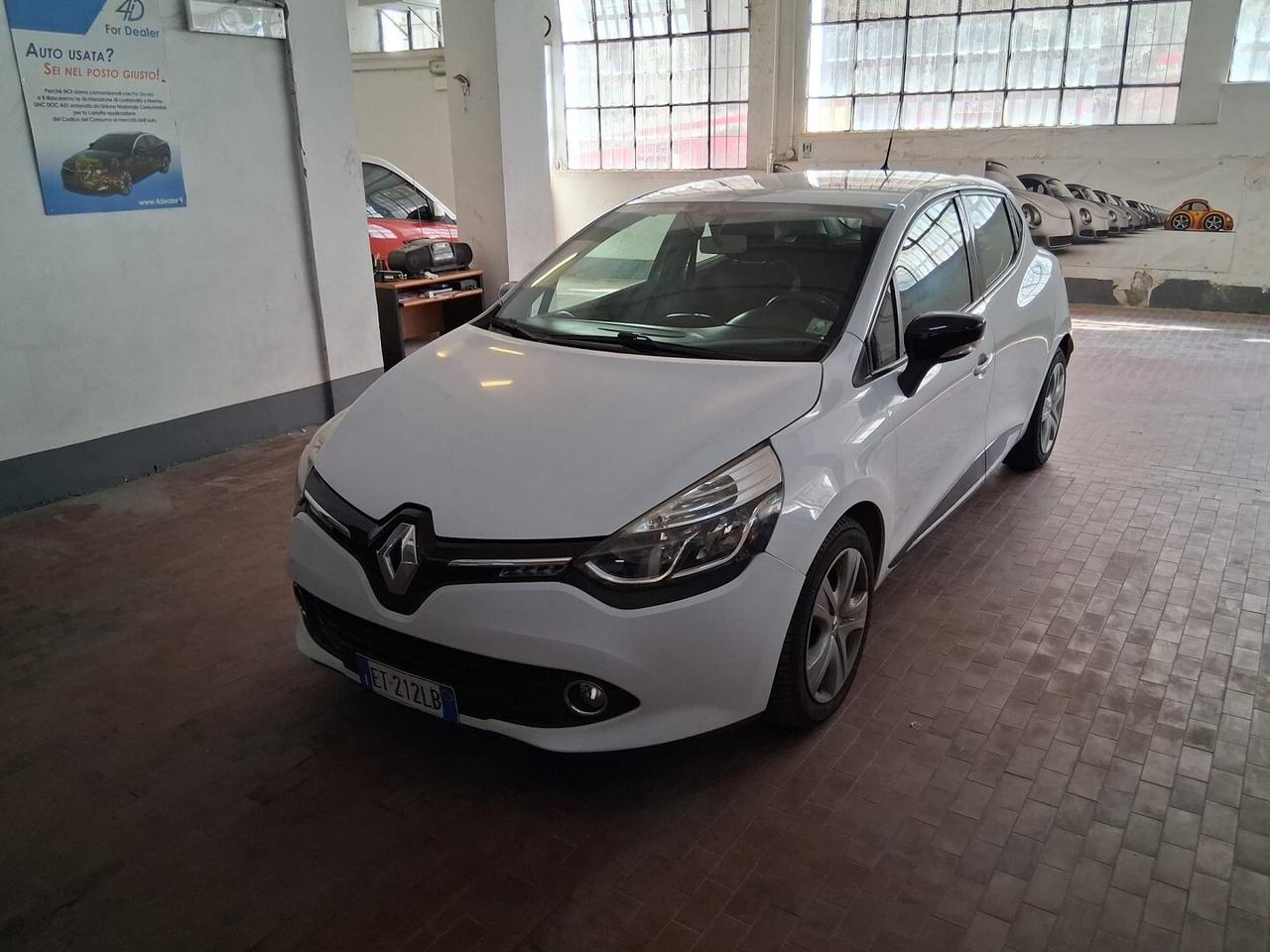 Renault Clio 1.2 16v 75cv Life Ok NEOP.