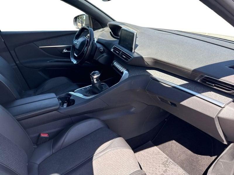 Peugeot 3008 II 2016 1.5 bluehdi GT Line s&s 130cv