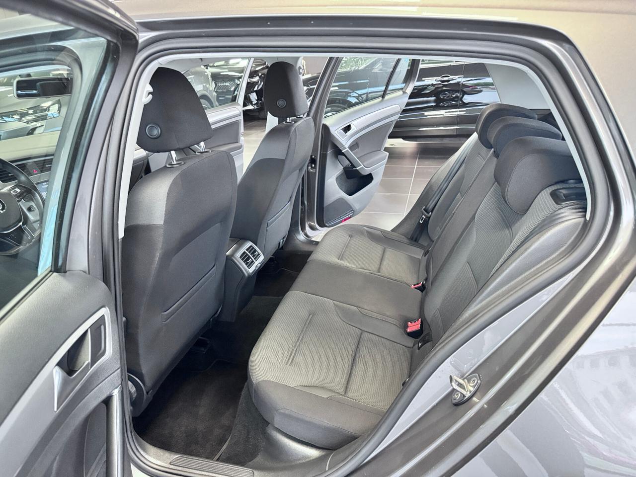 Volkswagen Golf 1.0 TSI 115 CV 5p. Trendline BlueMotion