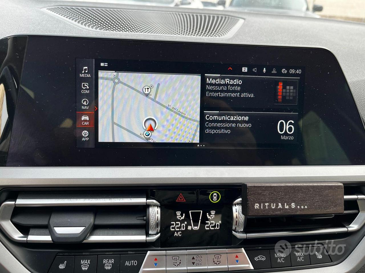 BMW 318D 48V TOURING BUSINESS