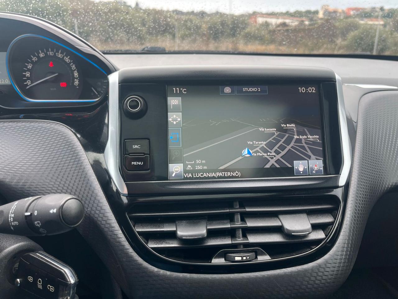 Peugeot 2008 1.6HDI FULLOPTIONAL 2017