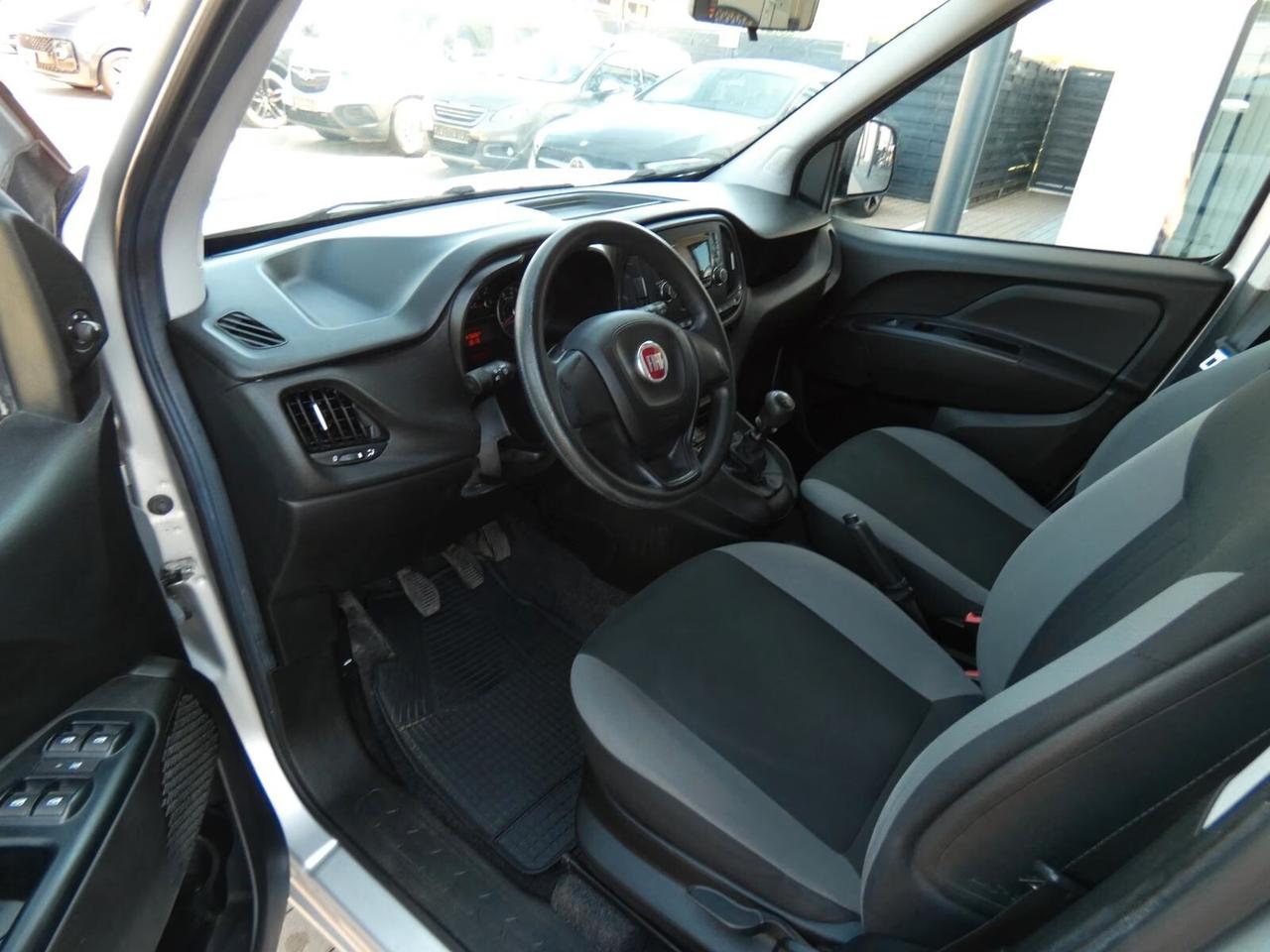 Fiat Doblò SX CLIMA 5 POSTI