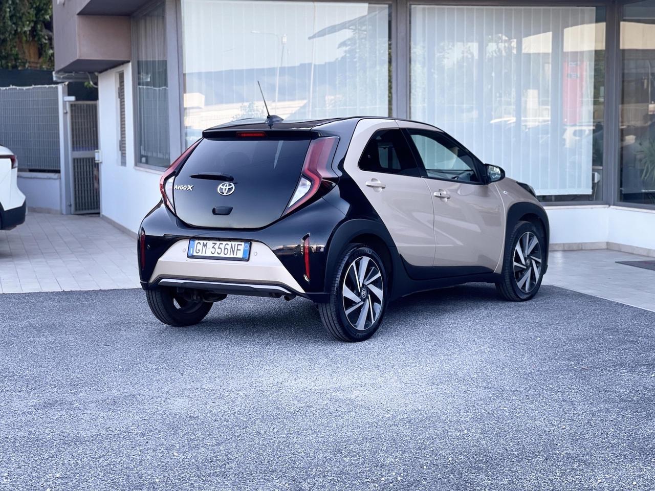 Toyota Aygo X 1.0 Benzina 72Cv E6 Automatica Lounge - 2023