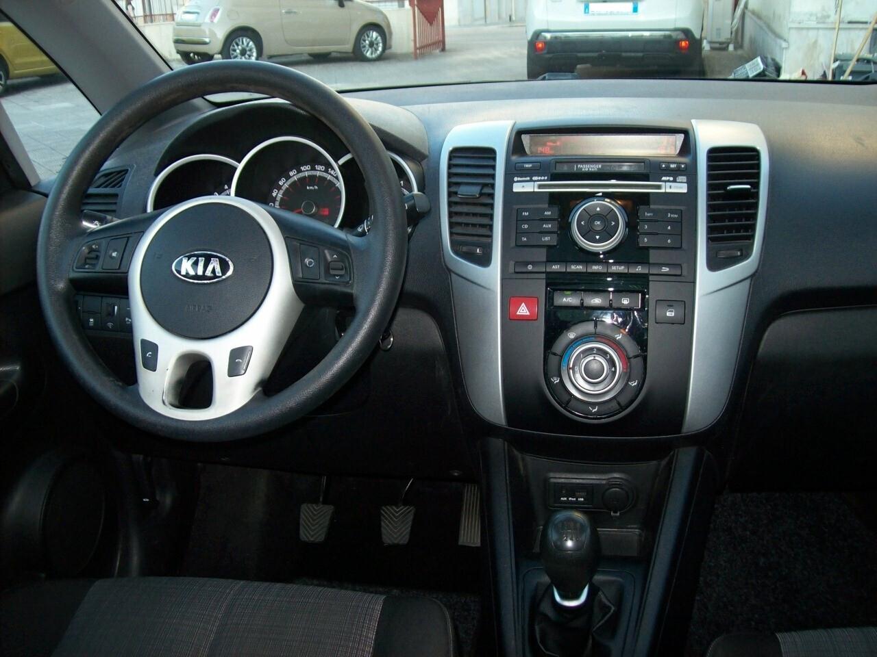 Kia Venga 1.4 CRDi 90CV Active Tetto Panoramico Apribile