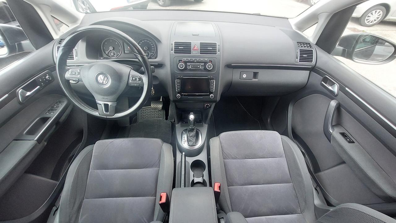 Volkswagen Touran Business 2.0 TDI 170 CV DSG Highline