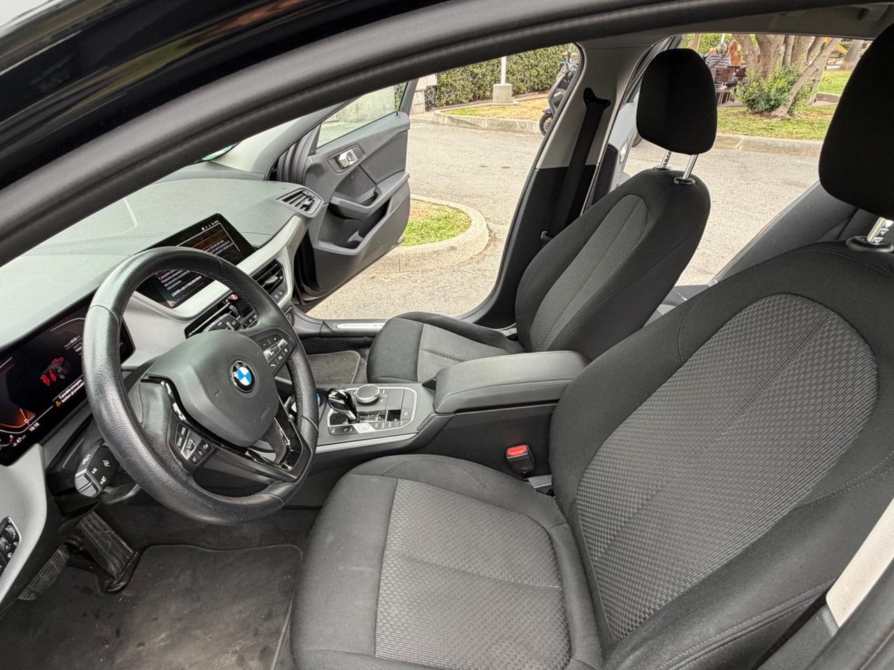 Bmw 118 118i 5p. Advantage