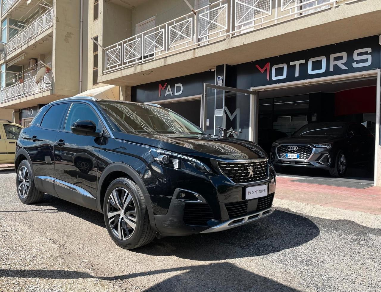 Peugeot 3008 BlueHDi 130 EAT8 ALLURE