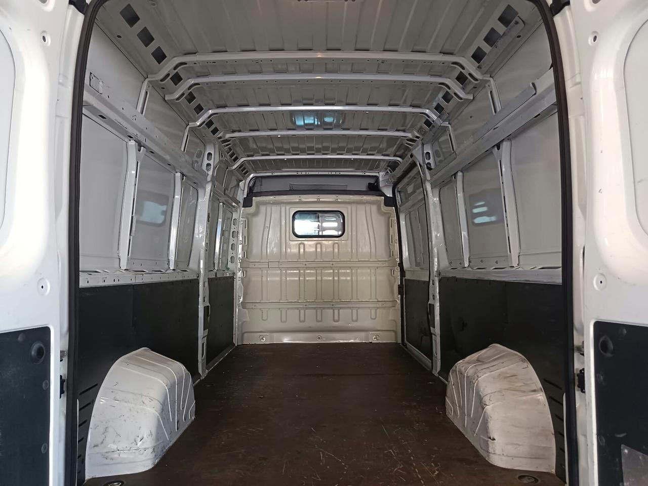 Peugeot Boxer 335 2.0 BlueHDi 130CV PLM-TA Furgone