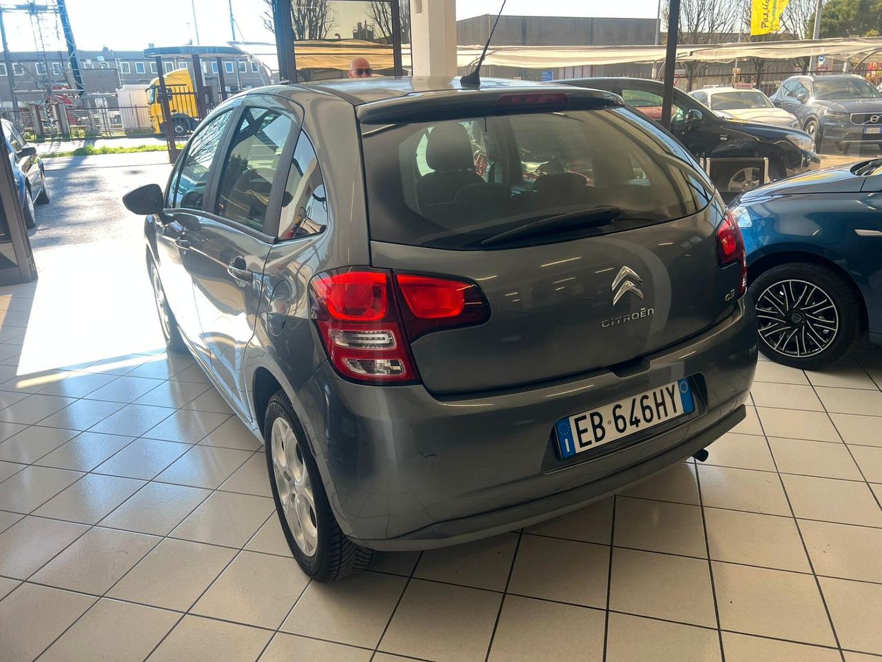 Citroen C3 II 1.1 Exclusive (exclusive style)