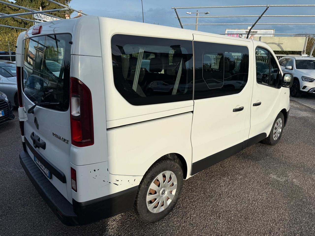 Renault Trafic T27 2.0 dCi 145CV PC-TN Zen Energy